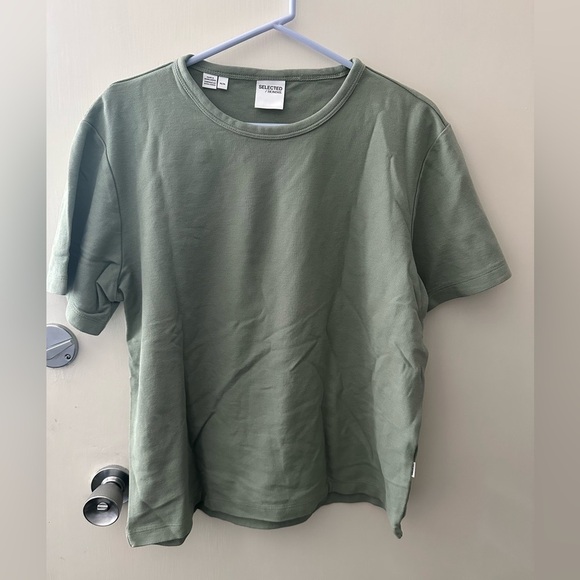 Men's Green T-Shirt size Medium - Picture 1 of 7